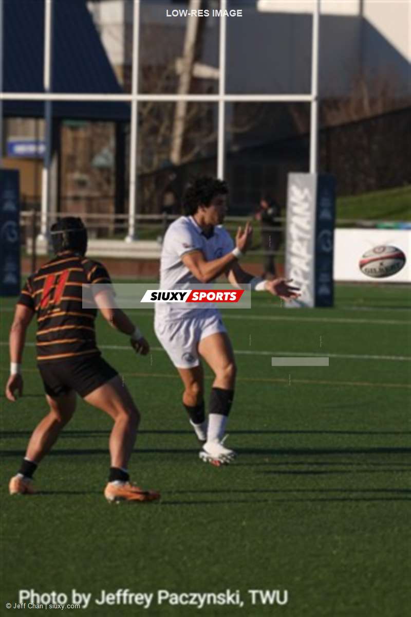 CANUMENS 2023 - Semi final - Trinity W vs Calgary U by Jeff Chan