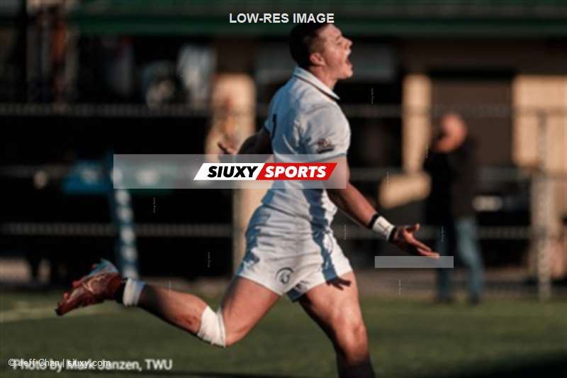 CANUMENS 2023 - Semi final - Trinity W vs Calgary U by Jeff Chan