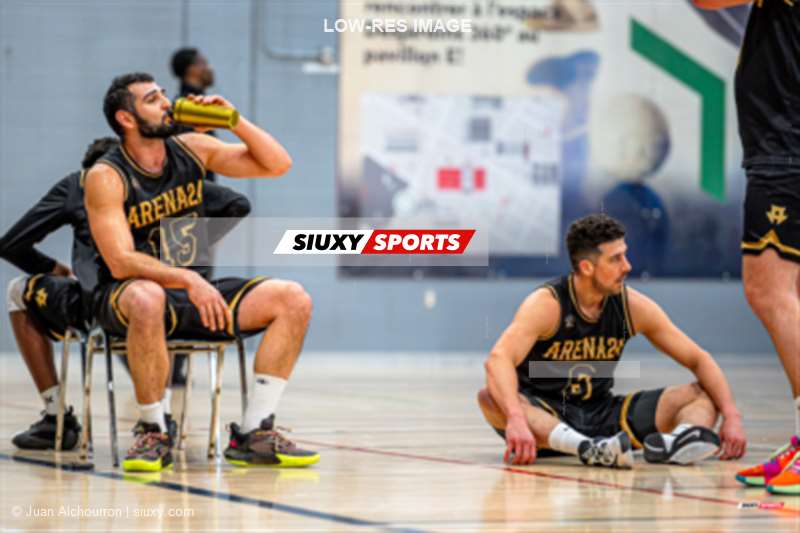 Kyle DESMARAIS - Daniel GHASSEMI BAKHTIARI -  Moonhunters - Talons - Basketball - 2026 - Area Courts - Arena 24 - Gods Division - Moonhunters vs Talons (#A24-26GDMHTA2) Photo by: Juan Alchourron | Siuxy Sports 2026-02-25