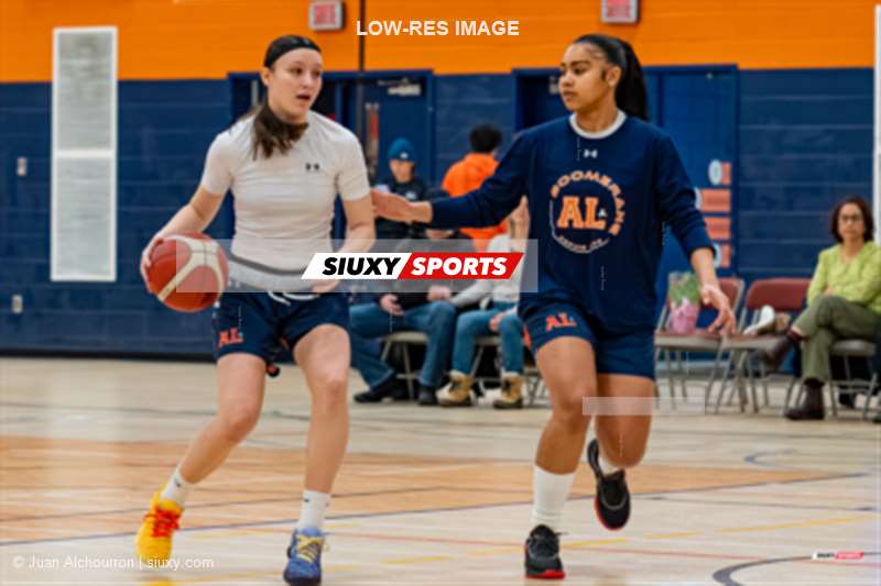 Ilona FONCK - Ines HOBA -  Cégep André Laurendeau - Cégep Régional de Lanaudière à l'Assomption - Basketball - RSEQ 2026 - Basketball F D3 - André Laurendeau vs CR Lanaudière à L'Assomption (#RSEQ26BFD3AA3) Photo by: Juan Alchourron | Siuxy Sports 2026-03-14