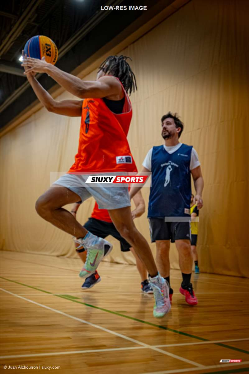  TSS-Orange-26 - TSS-Blue-26 - Basketball - TSS 2026 - Orange vs Blue (#TSS260301) Photo by: Juan Alchourron | Siuxy Sports 2026-03-22