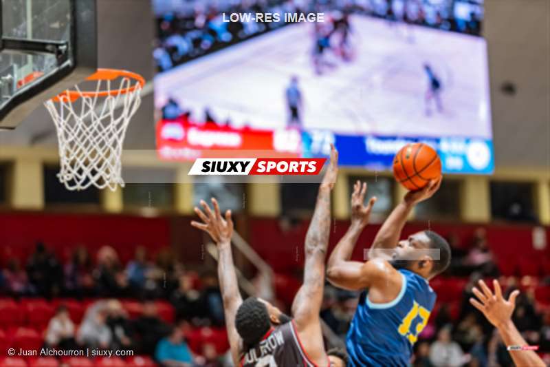 Levi LONDOLE -  Montreal - Windsor - Basketball - BSL 2026 - Toundra de Montréal vs Windsor Express - Game (#BSL26TMWE0101) Photo by: Juan Alchourron | Siuxy Sports 2026-01-18