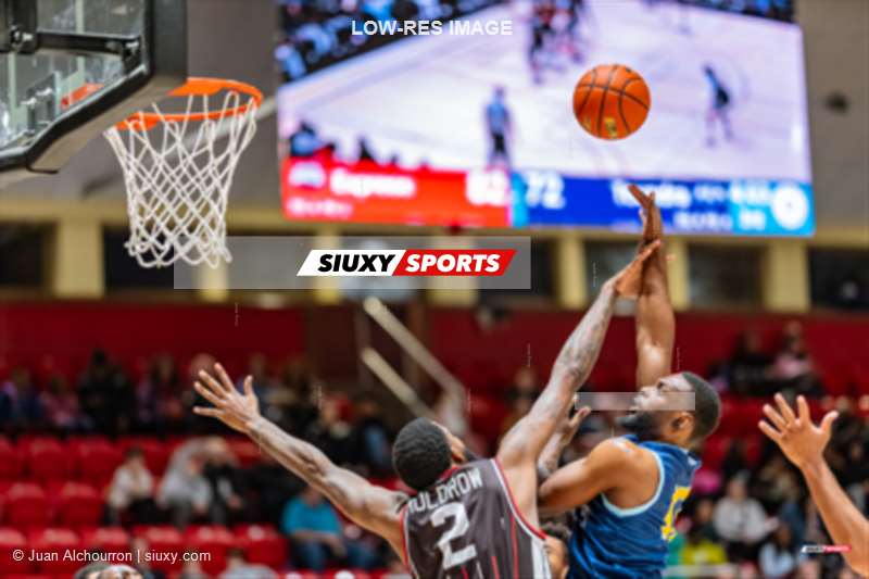 Levi LONDOLE -  Montreal - Windsor - Basketball - BSL 2026 - Toundra de Montréal vs Windsor Express - Game (#BSL26TMWE0101) Photo by: Juan Alchourron | Siuxy Sports 2026-01-18