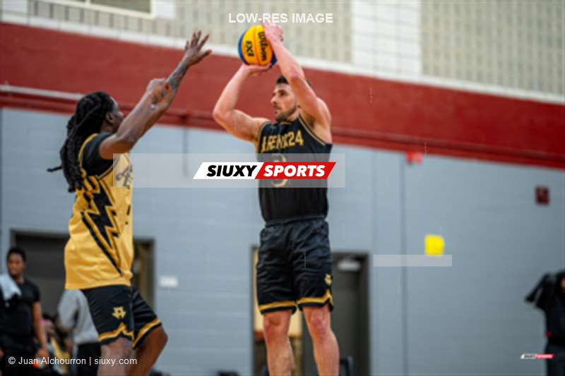 Kyle DESMARAIS -  Moonhunters - Talons - Basketball - 2026 - Area Courts - Arena 24 - Gods Division - Moonhunters vs Talons (#A24-26GDMHTA2) Photo by: Juan Alchourron | Siuxy Sports 2026-02-25