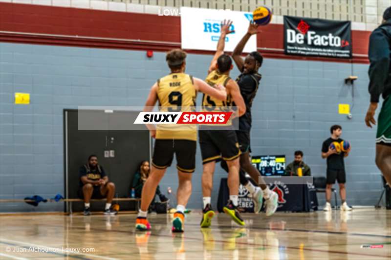 Daniel GHASSEMI BAKHTIARI - Matthieu RODE -  Atlantis - Moonhunters - Basketball - 2026 - Area Courts - Arena 24 - Atlantis vs Moonhunters (#A24-26ATLMOO1) Photo by: Juan Alchourron | Siuxy Sports 2026-01-28