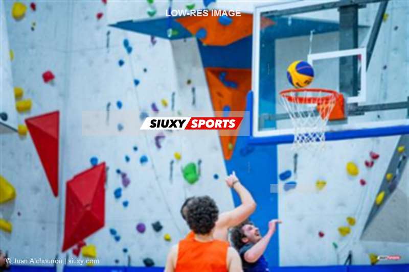TSS 2026 - Orange vs Purple
