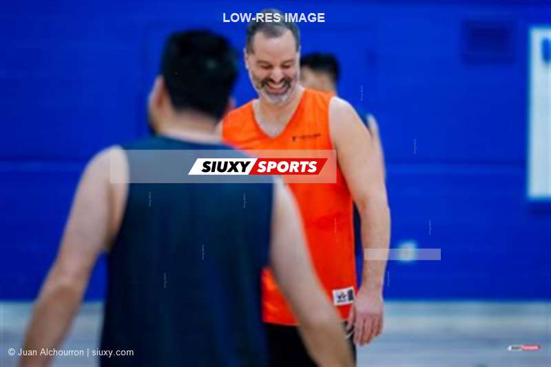 TSS 2026 - Orange vs Blue