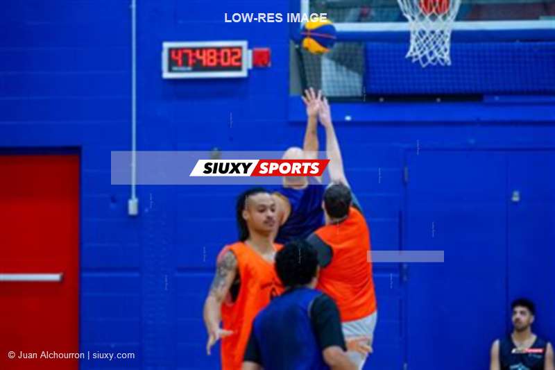 TSS 2026 - Orange vs Purple