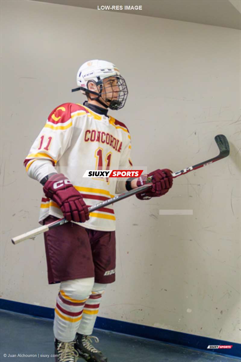 Maxime RIOUX -  ÉTS (École de technologie supérieure) - Concordia University Hockey Club - Ice hockey - RSEQ 2025 - Hockey M D2 - ETS vs Concordia - Reel Avant Match (#RSEQ25HMD2ETSC03) Photo by: Juan Alchourron | Siuxy Sports 2025-03-08