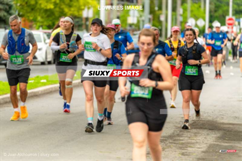  NDG Roadrunners -  - Track & Field - 2025 Marathon Sun Life - Longueil - Shiny Happy People Running !! (#2025SUNLIFELONG05) Photo by: Juan Alchourron | Siuxy Sports 2025-05-18