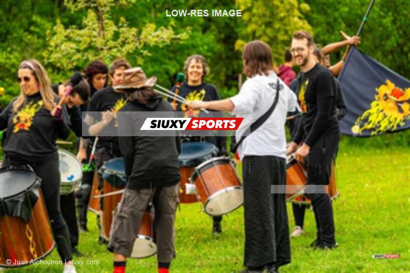 2025 Marathon Sun Life - Longueil - Shiny Happy People Running !!