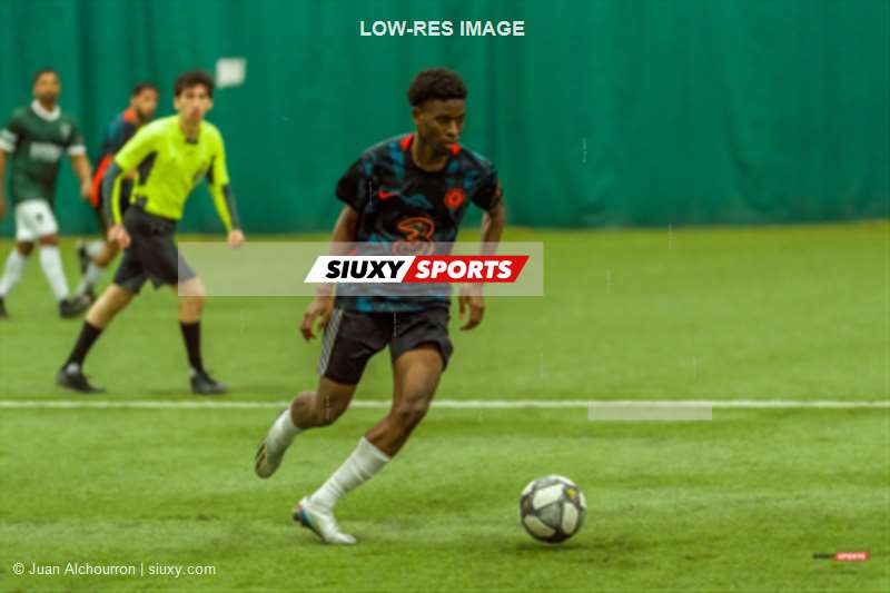  CS Pointe St-Charles - Five Rivers - Soccer - QSL - CS Pointe St-Charles (3) vs (3) Five Rivers FC - Reel A2 (#QSLCSPSCvFRFCA2) Photo by: Juan Alchourron | Siuxy Sports 2022-11-16