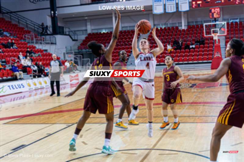  Université Laval - Université Concordia - Basketball - RSEQ - 2024 Basketball F - U.de Laval (79) vs (55) U. Concordia (#RSEQ24BFUDLCON01) Photo by: Steve Plante | Siuxy Sports 2024-01-18